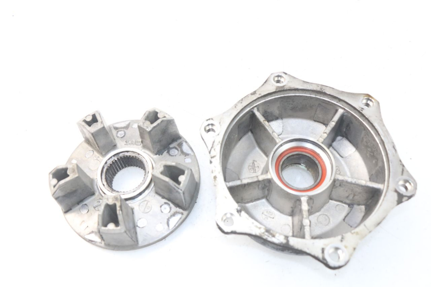 photo de SUPPORTO CORONA TRIUMPH SPRINT ST ABS 1050 (2005 - 2007) - Altra angolazione