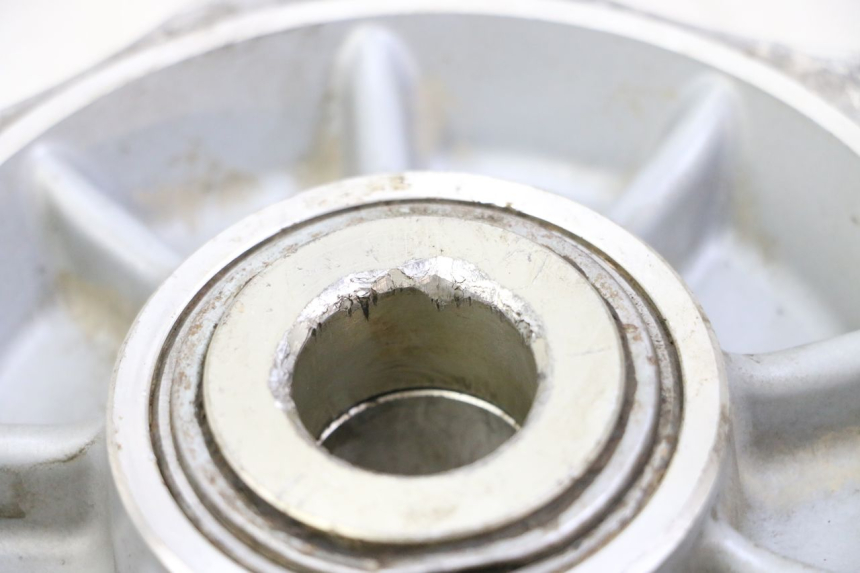 photo de CORONA SUPPORTO KTM SUPERENDURO R 950 (2005 - 2009) - Dettagli dei punti di fissaggio