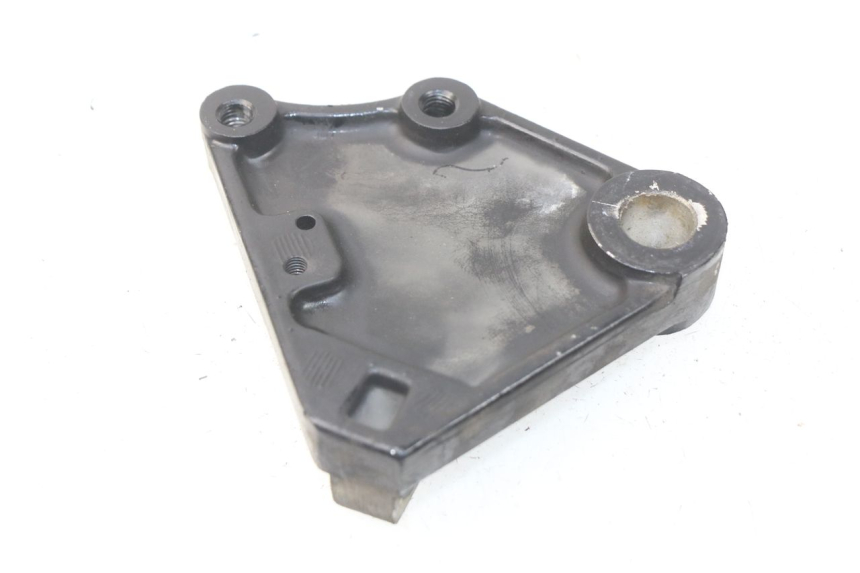 photo de SUPPORTO PINZA FRENO POSTERIORE HYOSUNG COMET GTR 125 (2007 - 2014) - Zoom sullo stato d'uso