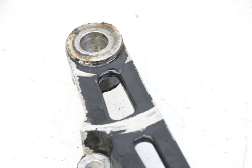 photo de SUPPORTO PINZA POSTERIORE YAMAHA FJ 36Y 1100 (1984 - 1985) - Zoom sullo stato d'uso