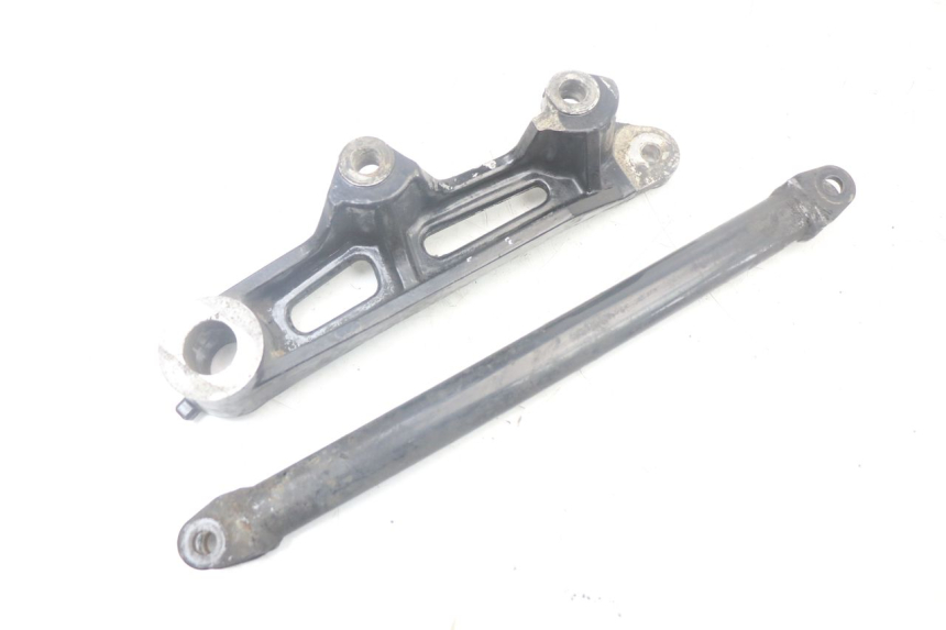 photo de SUPPORTO PINZA FRENO POSTERIORE YAMAHA FJ 3CX 1200 (1986 - 1996) - Vista principale
