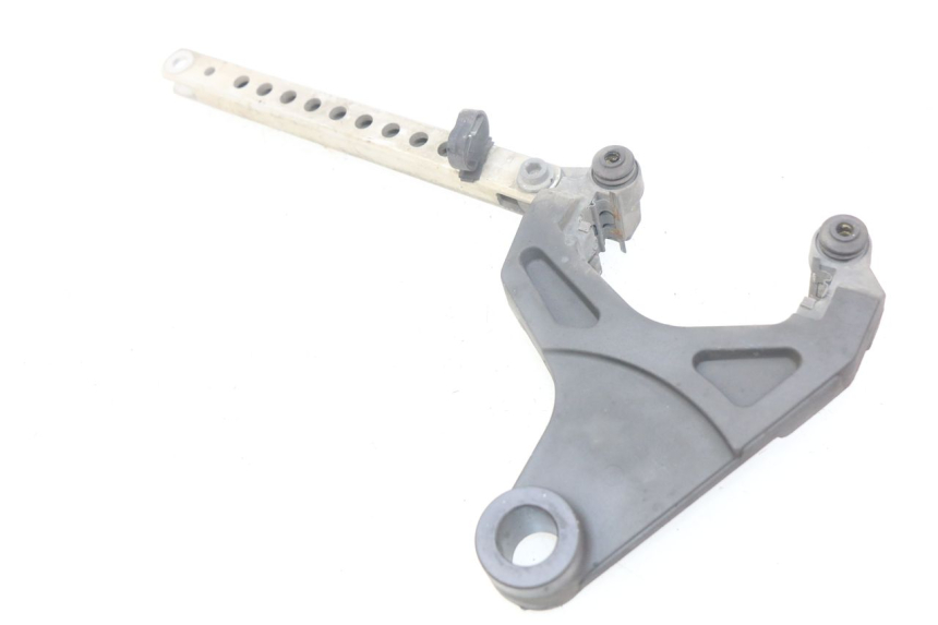photo de SUPPORTO PINZA FRENO POSTERIORE YAMAHA FJR ABS 1300 (2016 - 2020) - Dettaglio del componente