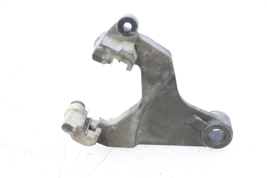 photo de SUPPORTO PINZA POSTERIORE YAMAHA FJR 1300 (2001 - 2005) - Altra angolazione