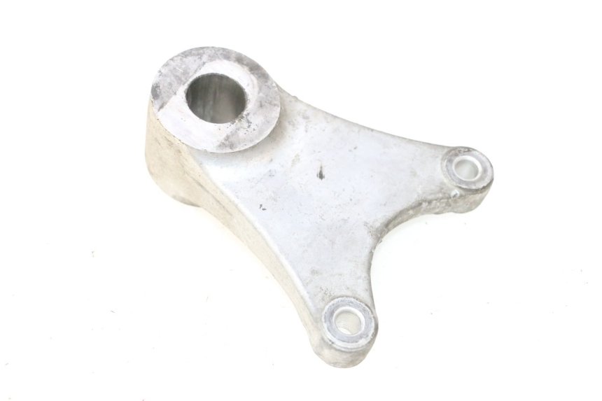photo de SUPPORTO PINZA POSTERIORE SUZUKI GSF N BANDIT 1200 (2001 - 2005) - Dettaglio del componente