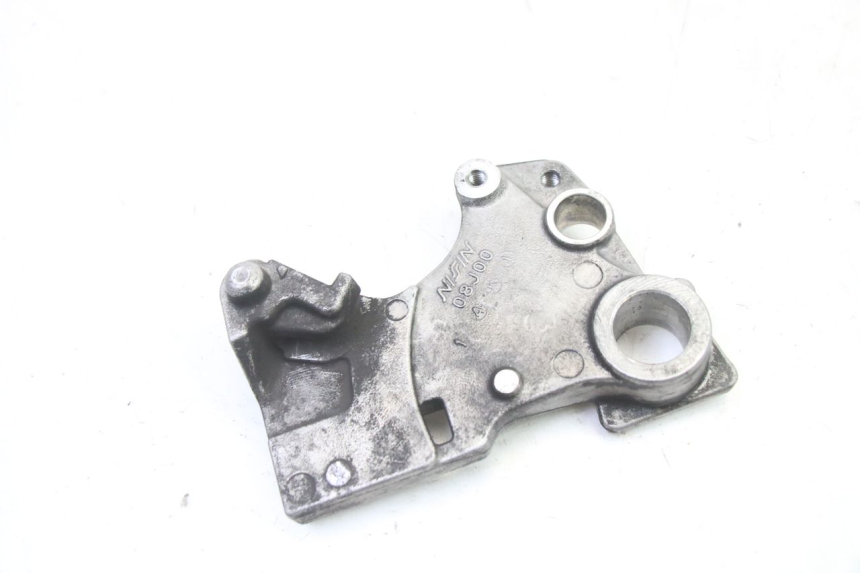 photo de SUPPORTO PINZA FRENO POSTERIORE SUZUKI GSR 750 (2011 - 2017) - Altra angolazione