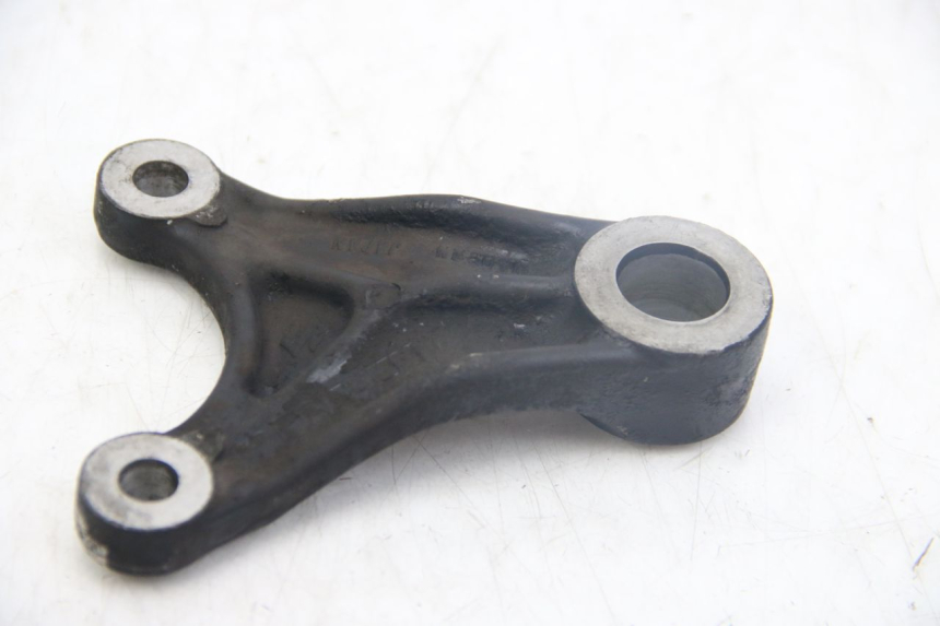 photo de SUPPORTO PINZA FRENO POSTERIORE SUZUKI GSX-F GSX  F 1100 (1988 - 1994) - Stato della superficie e materiale