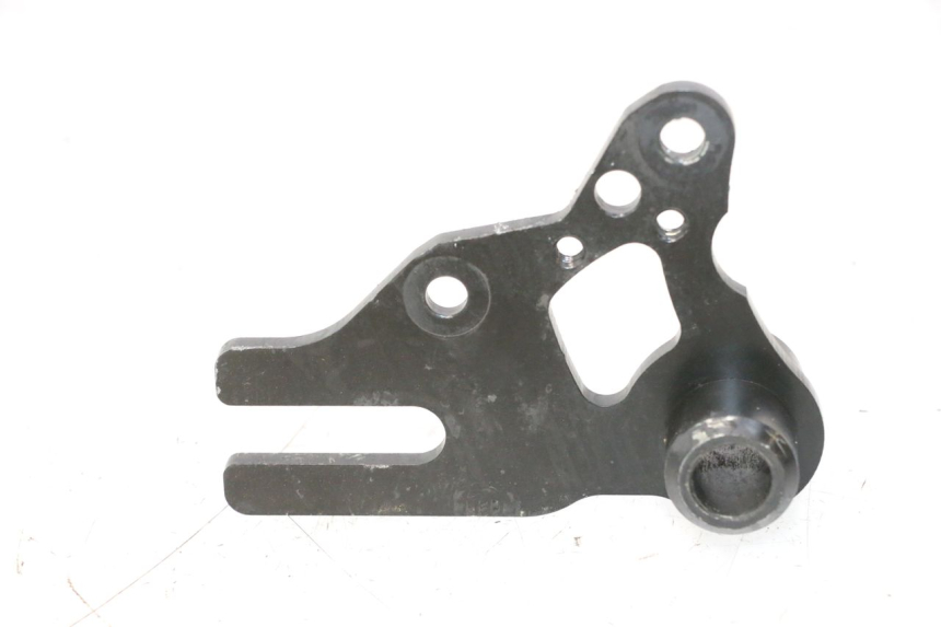 photo de SUPPORTO PINZA POSTERIORE RIEJU MRT PRO SUPERMOTARD 50 (2007 - 2018) - Dettaglio del componente