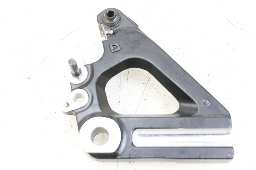 photo de SUPPORTO PINZA POSTERIORE ROYAL ENFIELD CONTINENTAL GT 650 (2019 - 2024) - Vista principale