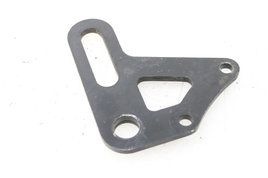 photo de SUPPORTO PINZA POSTERIORE BAIKU SAKURA 1 (2021 - 2025) - Dettaglio del componente
