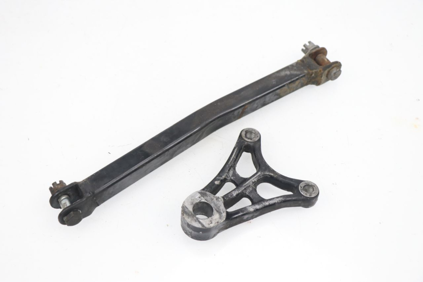 photo de SUPPORTO PINZA FRENO POSTERIORE SUZUKI GSXF GSX F 600 (1988 - 1997) - Vista principale