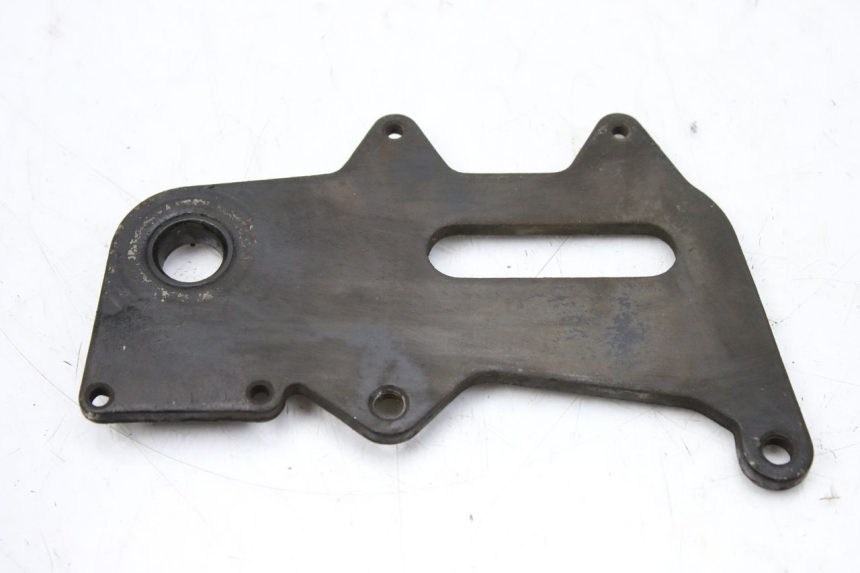 photo de SUPPORTO PINZA FRENO POSTERIORE KEEWAY TX 50 (2008 - 2015) - Altra angolazione