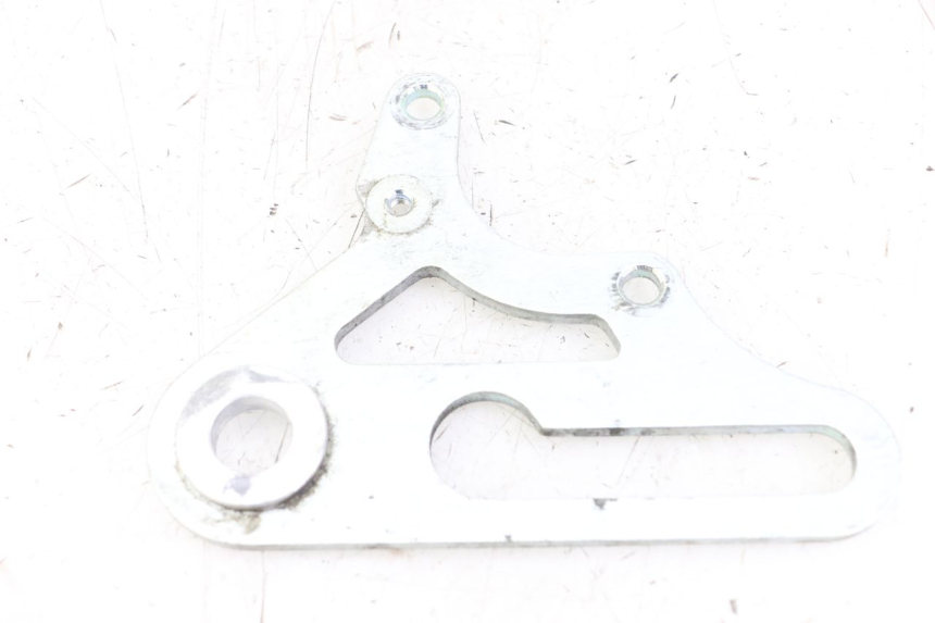 photo de SUPPORTO PINZA POSTERIORE VENT DERAPAGE 50 (2018 - 2023) - Dettaglio del componente