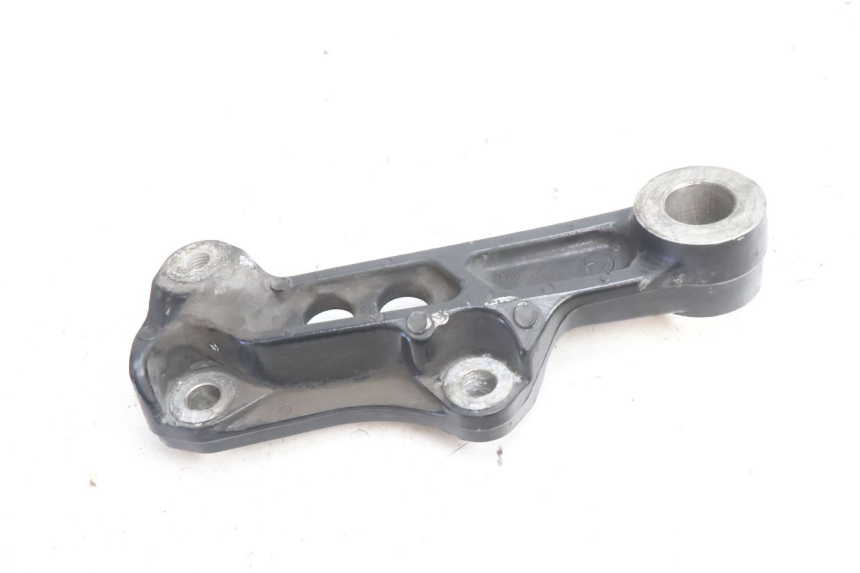 photo de SUPPORTO PINZA POSTERIORE YAMAHA XJR 1300 (1998 - 2002) - Altra angolazione