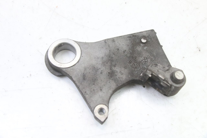 photo de SUPPORTO PINZA POSTERIORE YAMAHA FZ6 FAZER S2 600 (2007 - 2011) - Altra angolazione