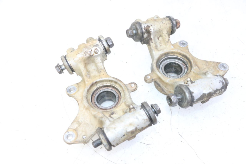 photo de SUPPORTO PINZA POSTERIORE YAMAHA YFM GRIZZLY 550 (2008 - 2015) - Caratteristiche distintive