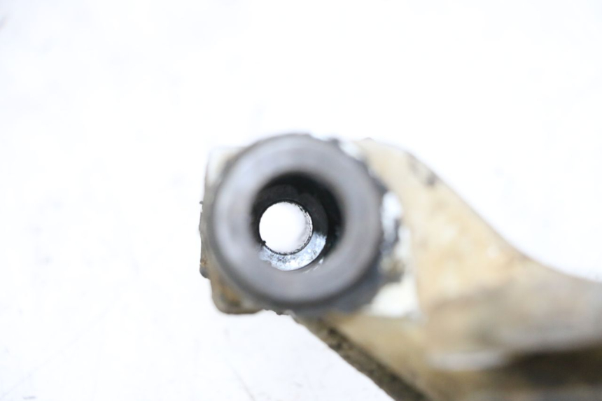 photo de SUPPORTO PINZA POSTERIORE YAMAHA YFM GRIZZLY 550 (2008 - 2015) - Foto prodotto supplementare