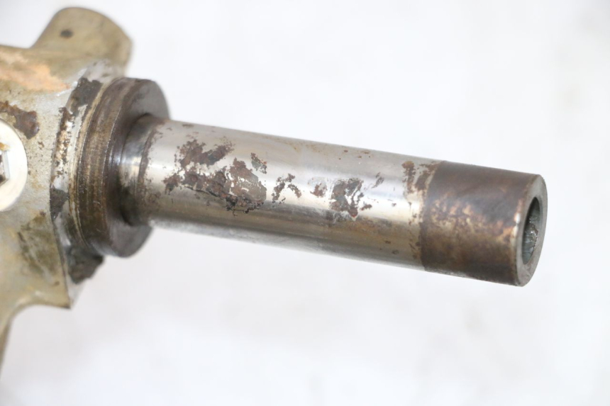 photo de SUPPORTO PINZA POSTERIORE YAMAHA YFM GRIZZLY 550 (2008 - 2015) - Vista principale