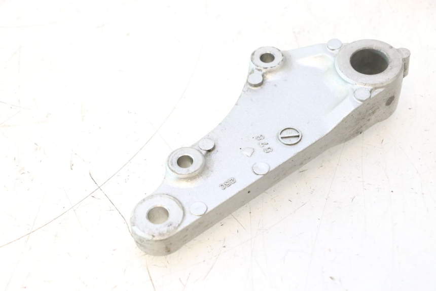 photo de SUPPORTO PINZA FRENO POSTERIORE KAWASAKI ZZR 600 (1995 - 2004) - Zoom sullo stato d'uso