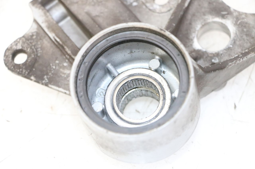 photo de SUPPORTO PINZA ANTERIORE PIAGGIO MP3 LT 300 (2010 - 2016) - Ricambio usato controllato