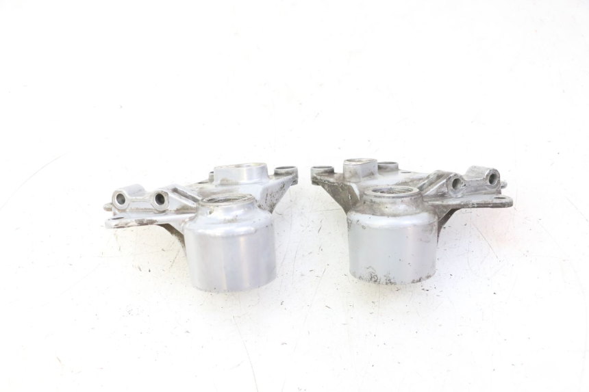 photo de SUPPORTO PINZA ANTERIORE PIAGGIO MP3 RL 250 (2006 - 2010) - Vista d'insieme del prodotto