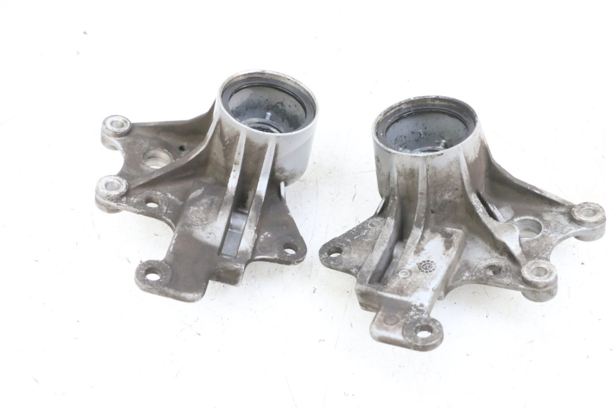 photo de SUPPORTO PINZA ANTERIORE PIAGGIO MP3 125 (2006 - 2014) - Vista d'insieme del prodotto