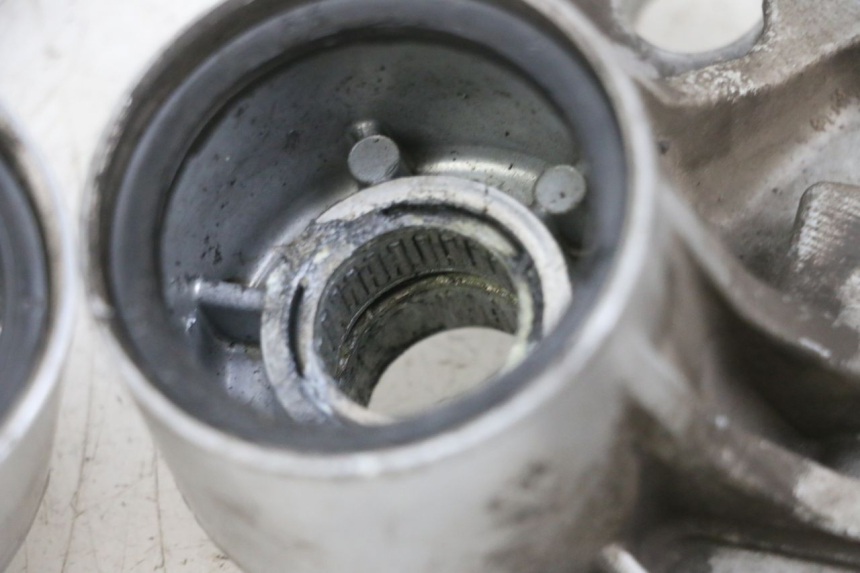 photo de SUPPORTO PINZA ANTERIORE PIAGGIO MP3 125 (2006 - 2014) - Stato della superficie e materiale