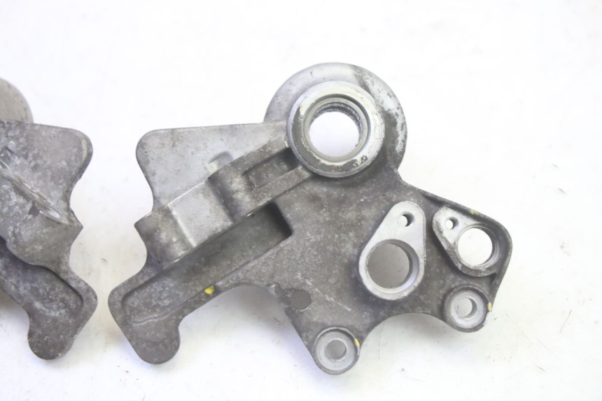 photo de SUPPORTO PINZA ANTERIORE PIAGGIO MP3 500 (2016 - 2018) - Zoom sullo stato d'uso