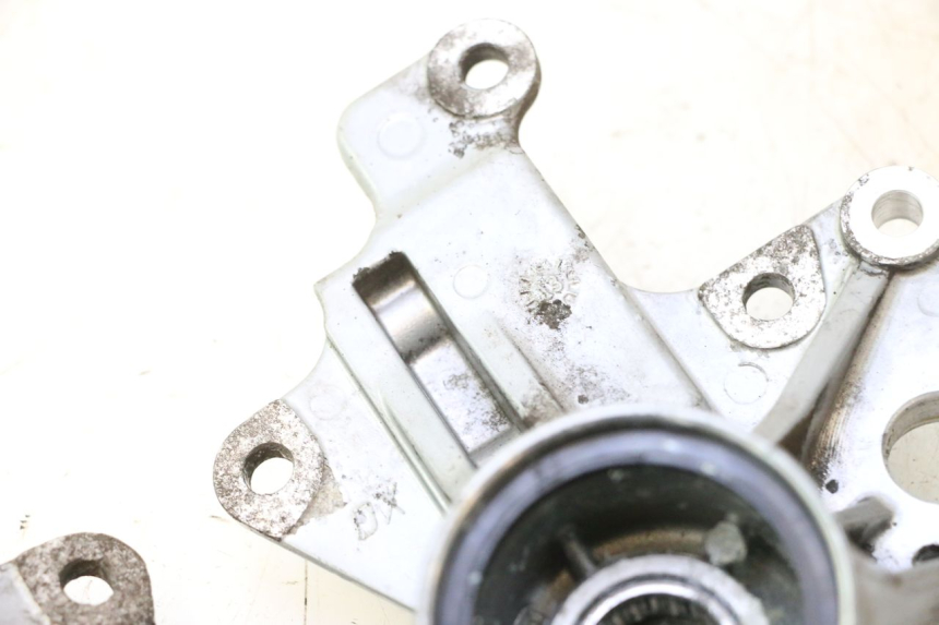 photo de SUPPORTO PINZA ANTERIORE PIAGGIO MP3 500 (2011 - 2015) - Marcature e riferimenti originali