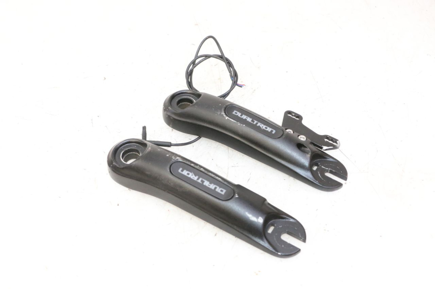 photo de SUPPORTO PINZA FRENANTE ANTERIORE DUALTRON VICTOR LIMITED 1 - Primo piano tecnico