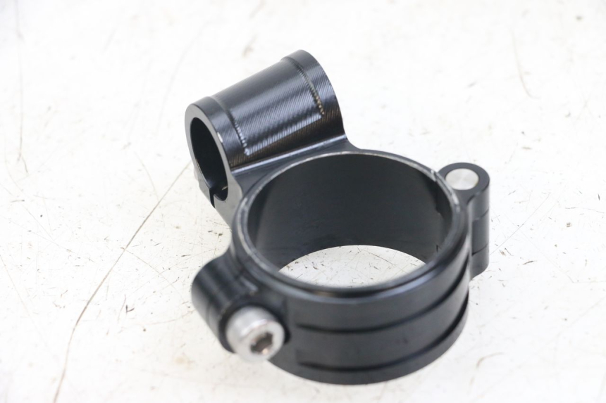 photo de MANUBRIO SUPPORTO ARCHIVE CAFE RACER 4T 50 (2019 - 2024) - Altra angolazione