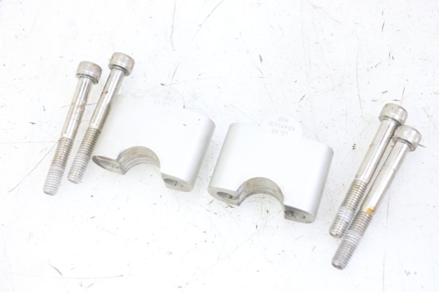 photo de MANUBRIO SUPPORTO HONDA NTV DEAUVILLE ABS 700 (2007 - 2016) - Vista principale