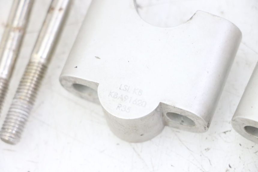 photo de MANUBRIO SUPPORTO HONDA NTV DEAUVILLE ABS 700 (2007 - 2016) - Altra angolazione