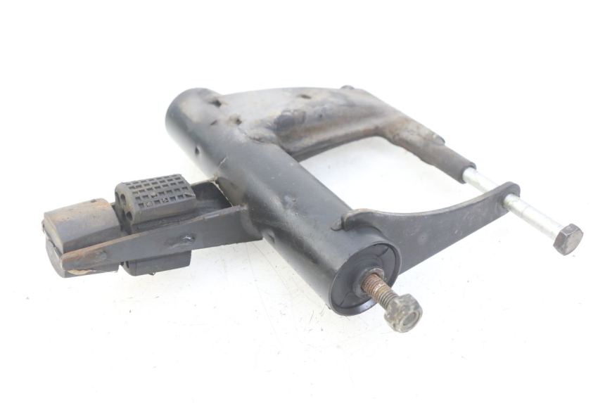 photo de SUPPORTO MOTORE DERBI BOULEVARD 50 (2009 - 2006) - Altra angolazione