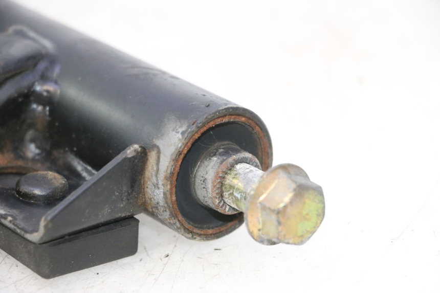 photo de SUPPORTO MOTORE SUZUKI BURGMAN 125 (2007 - 2014) - Altra angolazione