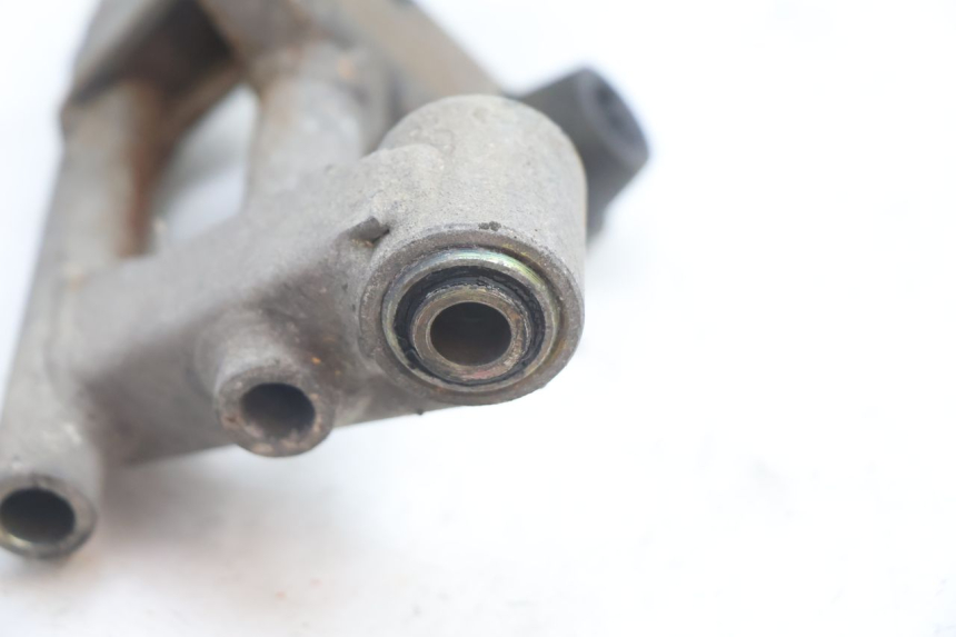 photo de SUPPORTO MOTORE PEUGEOT BUXY 50 (1993 - 1998) - Primo piano tecnico
