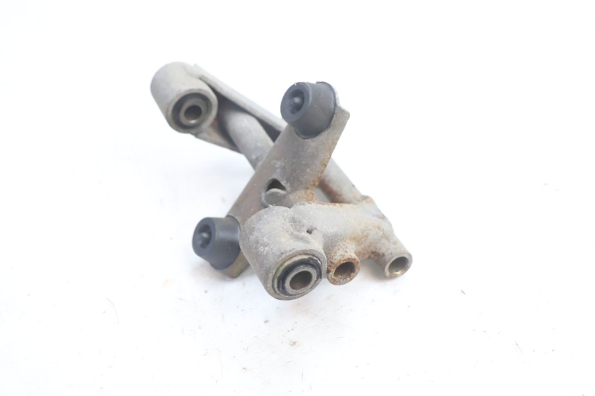 photo de SUPPORTO MOTORE PEUGEOT BUXY 50 (1993 - 1998) - Dettagli dei punti di fissaggio