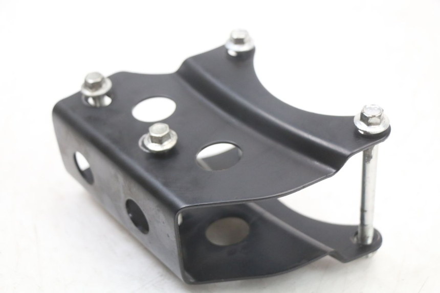 photo de SUPPORTO MOTORE ARCHIVE CAFE RACER 4T 50 (2019 - 2024) - Primo piano tecnico