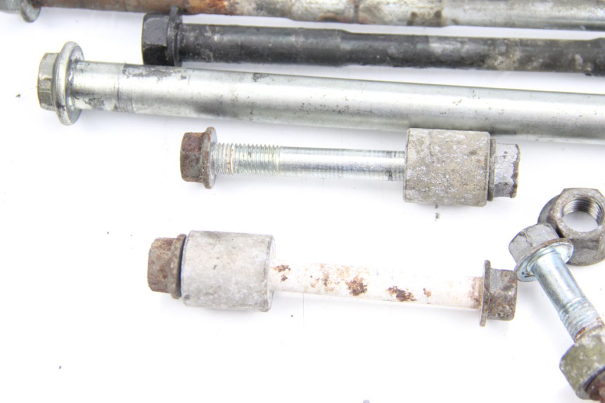 photo de SUPPORTO MOTORE HONDA CBR F SC21 1000 (1986 - 1992) - Zoom sullo stato d'uso