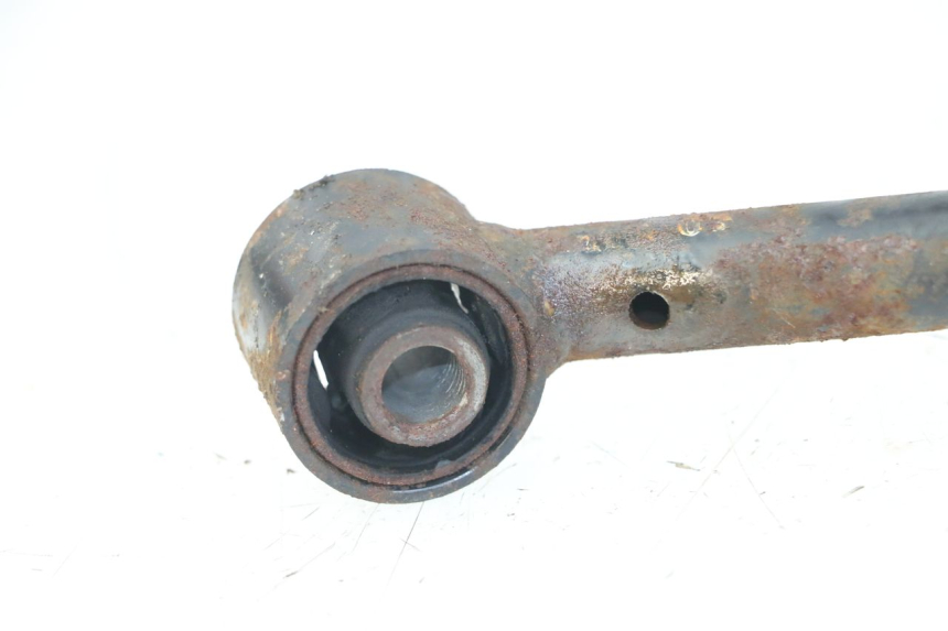 photo de SUPPORTO MOTORE YAMAHA CYGNUS X 125 (2004 - 2007) - Dettagli dei punti di fissaggio