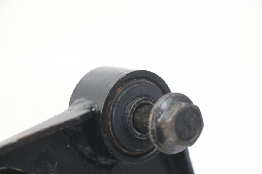 photo de SUPPORTO MOTORE PEUGEOT DJANGO 2T 50 (2014 - 2019) - Zoom sullo stato d'uso