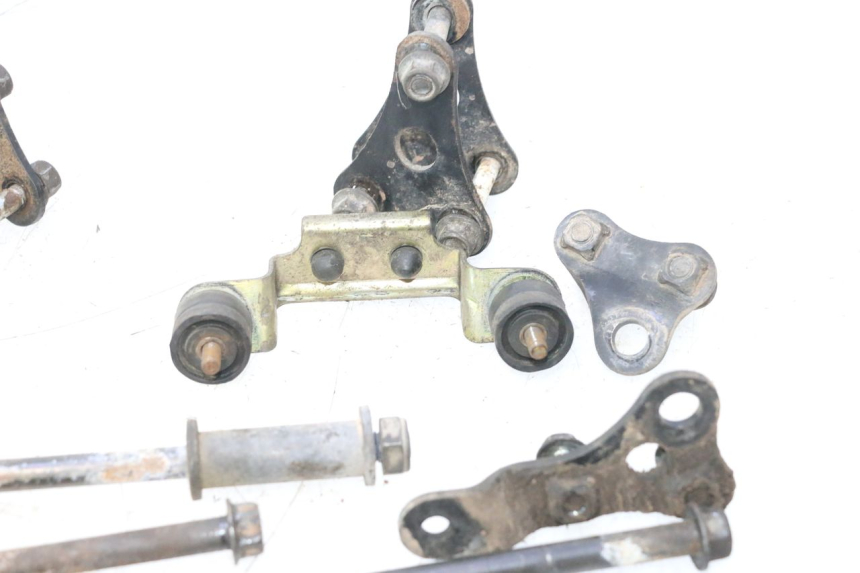 photo de SUPPORTO MOTORE SUZUKI DR S 600 (1985 - 1989) - Dettaglio del componente