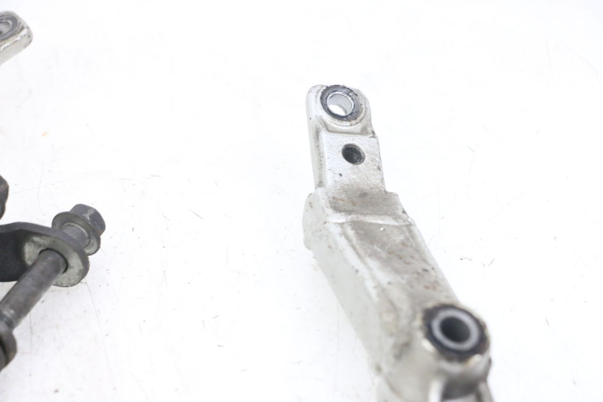 photo de SUPPORTO MOTORE YAMAHA FJ 3CX 1200 (1986 - 1996) - Stato della superficie e materiale