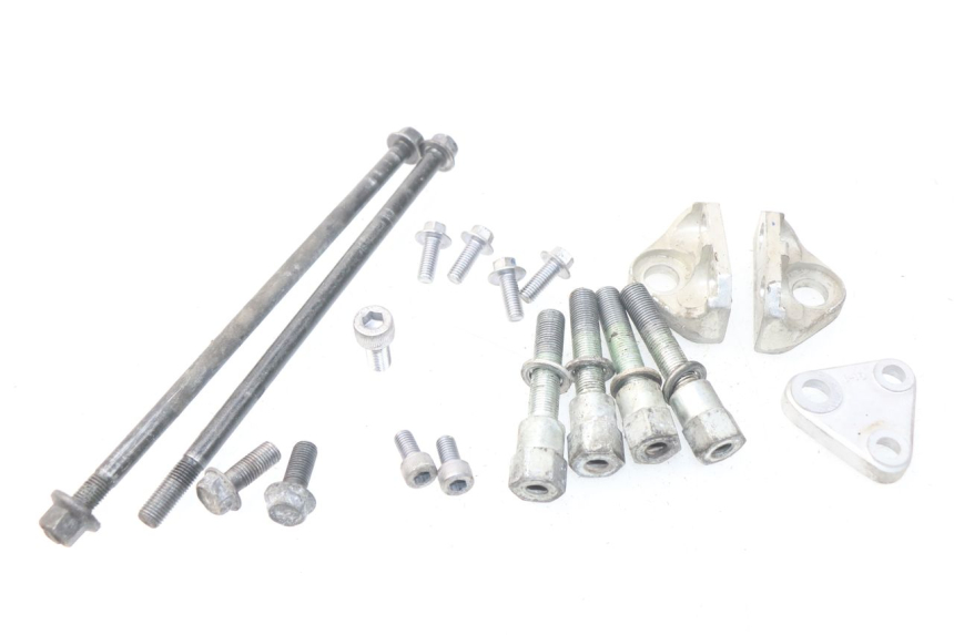 photo de SUPPORTO MOTORE YAMAHA FJR ABS 1300 (2006 - 2012) - Vista principale