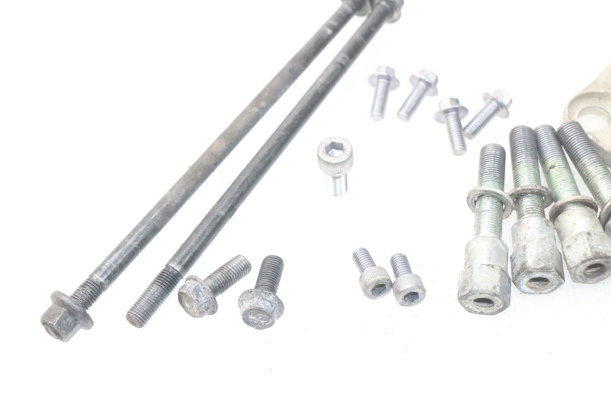 photo de SUPPORTO MOTORE YAMAHA FJR ABS 1300 (2006 - 2012) - Zoom sullo stato d'uso