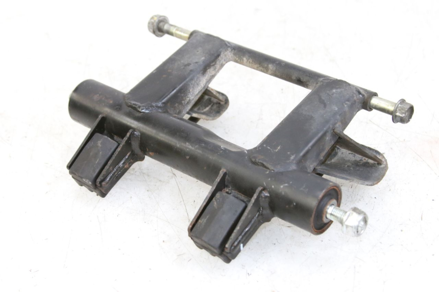 photo de SUPPORTO MOTORE HONDA FORZA 125 (2015 - 2016) - Primo piano tecnico