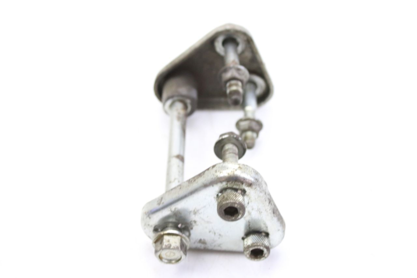 photo de SUPPORTO MOTORE SYM HUSKY 125 (1999 - 2005) - Altra angolazione