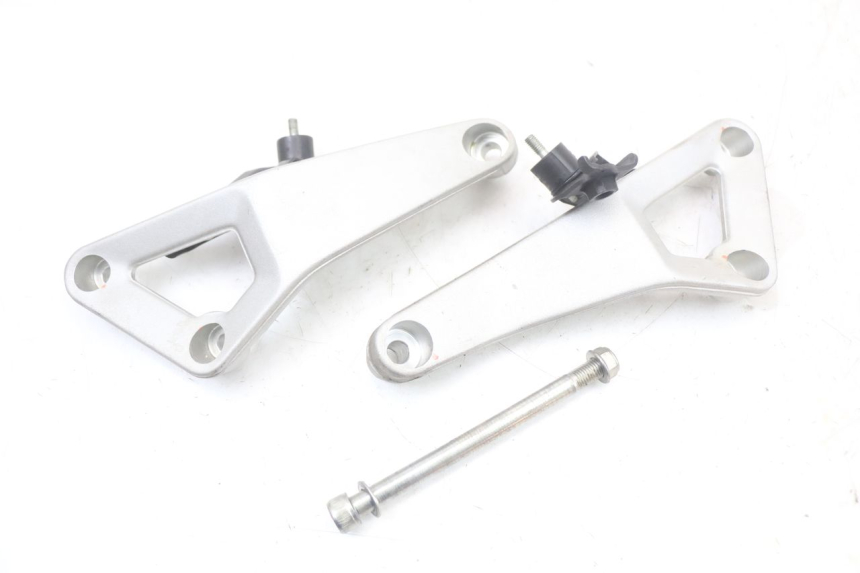 photo de SUPPORTO MOTORE HUSQVARNA SVARTPILEN 401 (2018 - 2023) - Vista principale