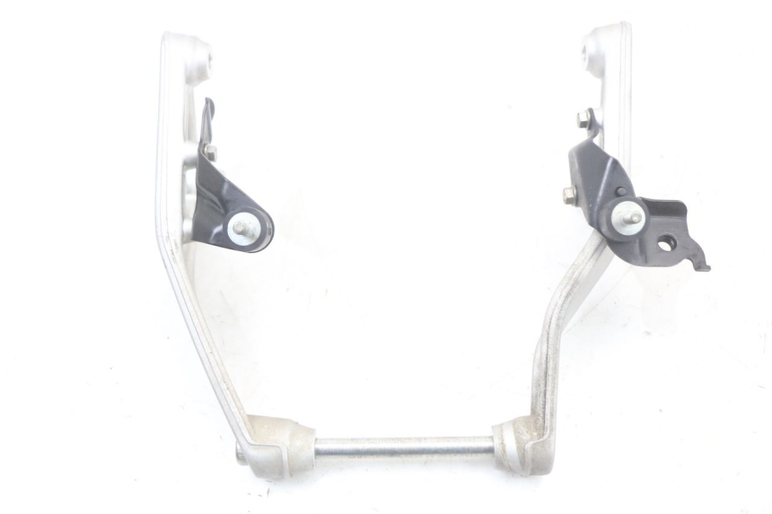 photo de SUPPORTO MOTORE HUSQVARNA SVARTPILEN 401 (2018 - 2023) - Dettagli dei punti di fissaggio