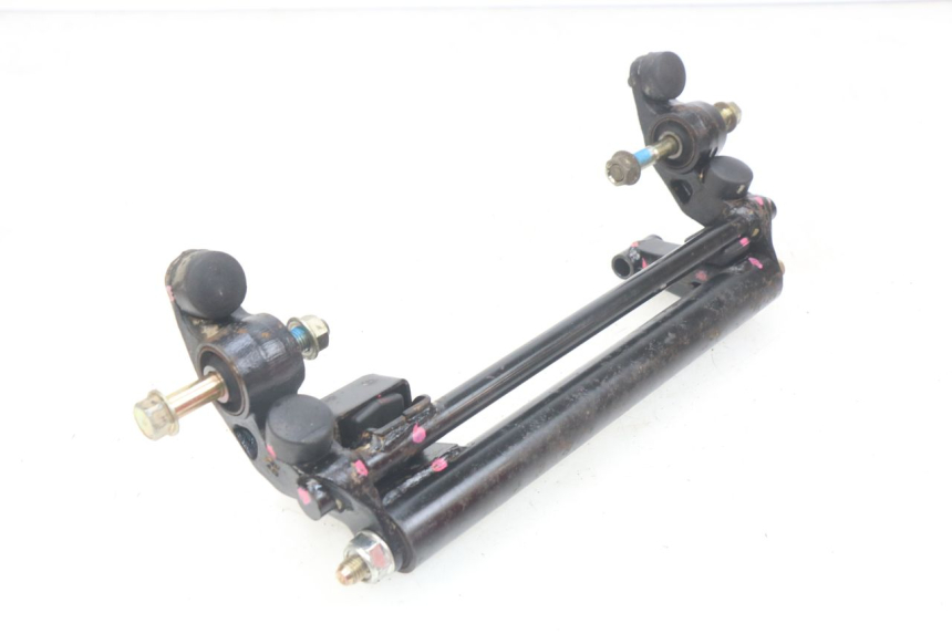 photo de SUPPORTO MOTORE SYM JET EURO X 2T 50 (2003 - 2007) - Dettaglio del componente