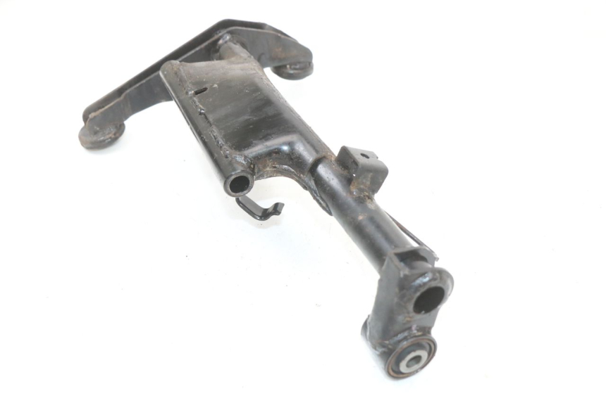 photo de SUPPORTO MOTORE SYM JOYRIDE EVO 125 (2009 - 2016) - Dettagli dei punti di fissaggio